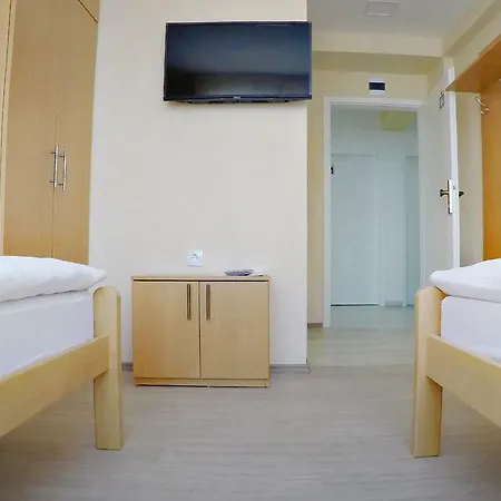 City Hostel Banja Luka * 바냐루카